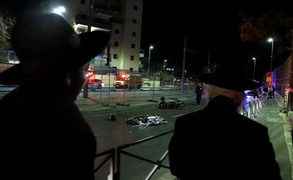 Семь человек погибли при теракте в синагоге в Иерусалиме