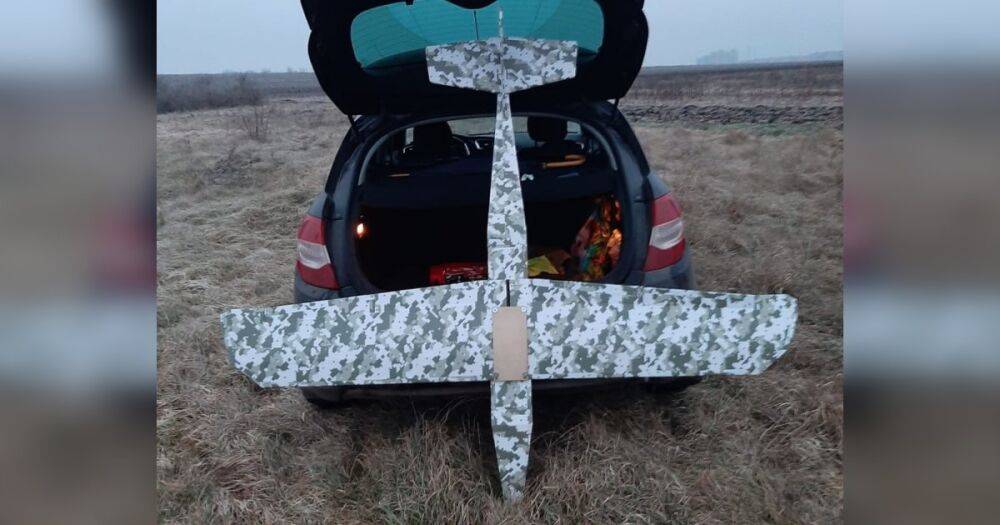 Украинский инженер собрал новый дрон-бомбардировщик для ВСУ: что о нем известно