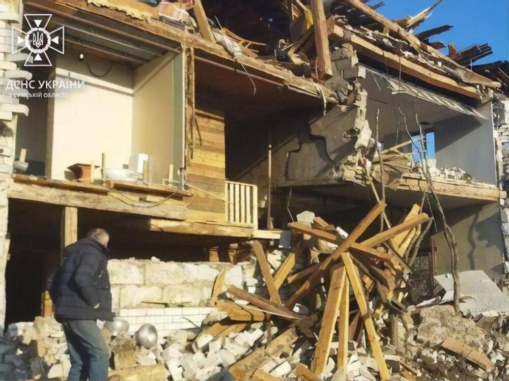 Оккупанты нанесли, предварительно, авиаудар по Середина-Буде Сумской области, есть многочисленные разрушения – ОВА