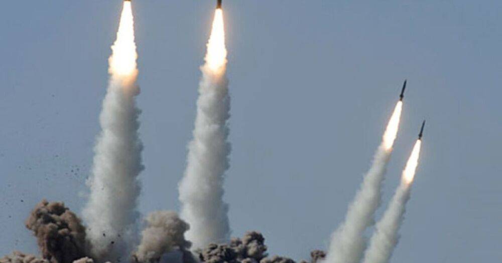Оккупанты запускают по Украине старые ракеты, которые падают на территории РФ, — генерал