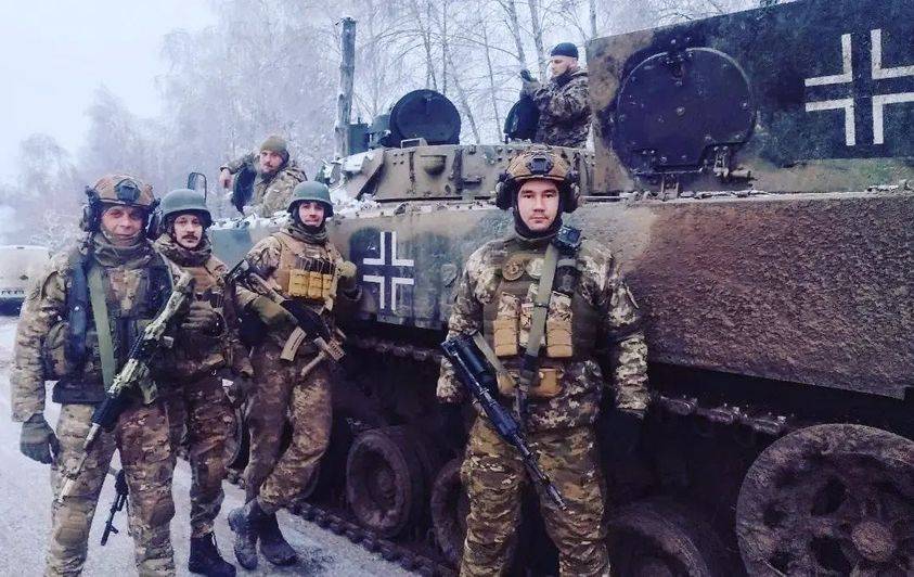 Литва продолжит оказывать военную помощь Украине вооружением и обучением - Минобороны