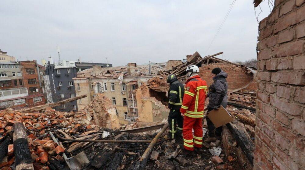 В Харькове демонтируют подъезд дома, разрушенный вражеской ракетой – мэр