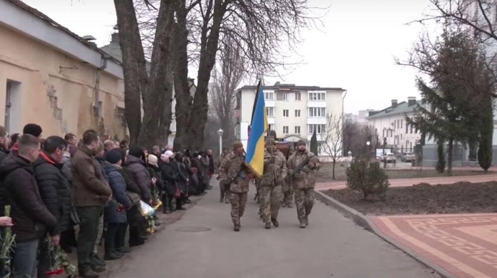 Минус 50 процентов: какие льготы положены вдовам защитников Украины