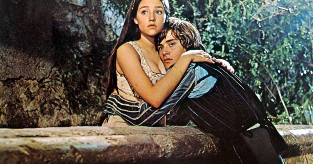 Звезды фильма "Ромео и Джульетта" требуют от Paramount полмиллиарда долларов за сексуальные сцены