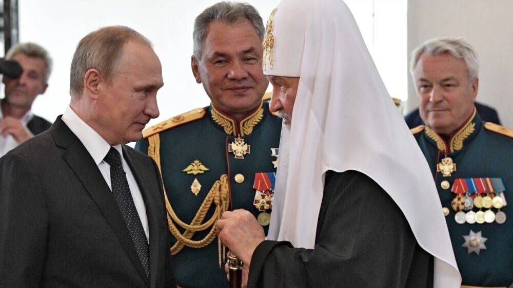 Путин поручил армии прекратить огонь в Украине на православное Рождество