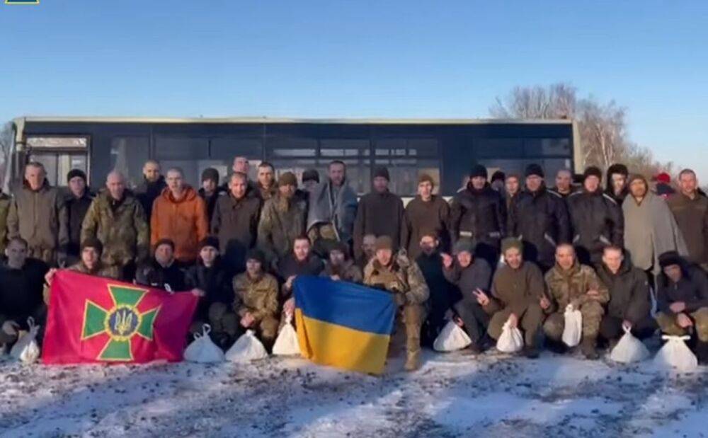 Украинцы не сдерживают слезы радости: домой из плена вернулись десятки наших защитников – фото, видео