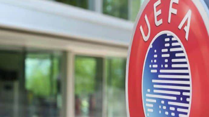 В УЕФА отменили допуск россиян до 17 лет на международные соревнования