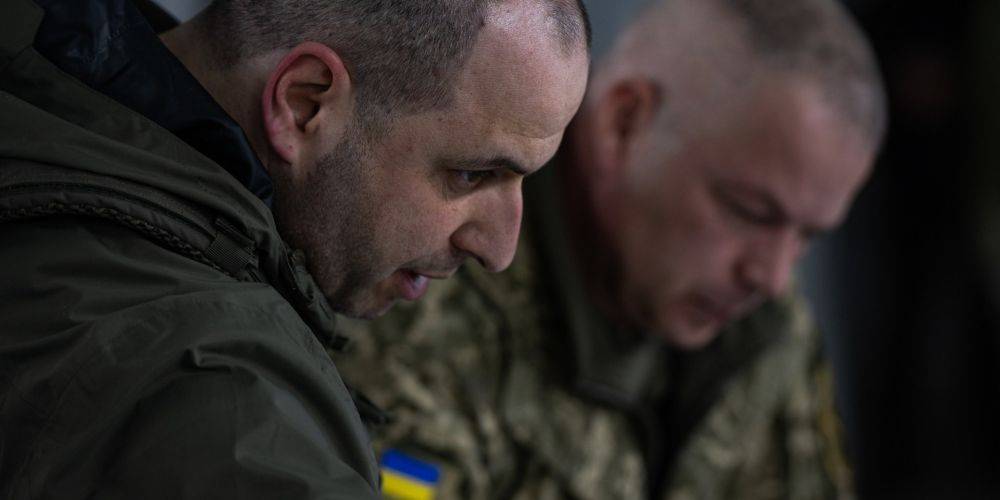Умеров посетил украинских военных на Таврическом направлении