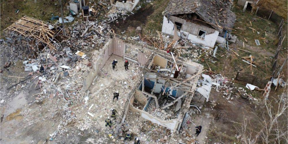 Полиция идентифицировала всех погибших. В результате ракетного удара РФ по селу Гроза были убиты 59 человек