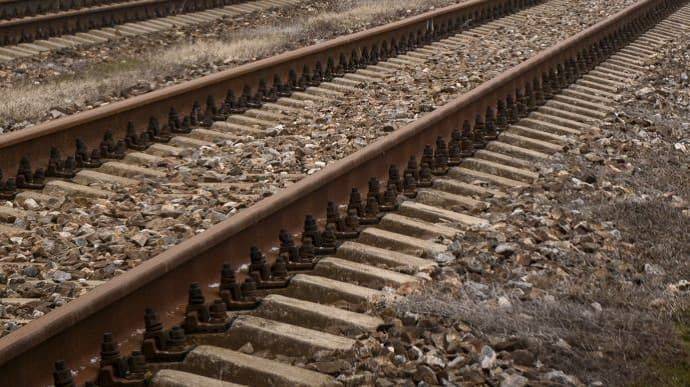 Партизаны взорвали железнодорожный поезд россиян в Мелитополе - ЦНС