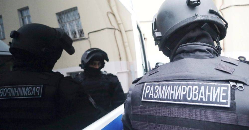 "Мамкины террористы": подростки в РФ угрожали взорвать 20 школ и мэрию Петербурга