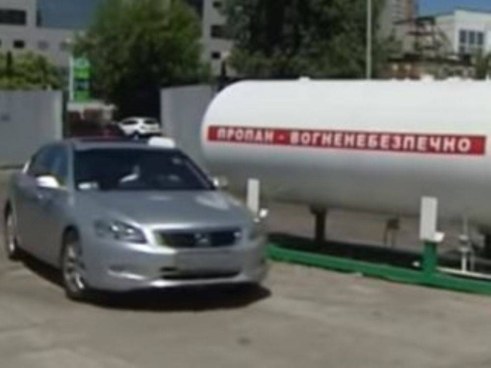 Это удар ниже пояса: в Украине стремительно дорожает автогаз