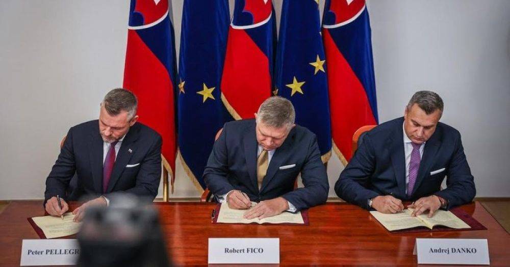 Коалиция новых партий в Словакии поделила "портфели": за Робертом Фицо Минобороны и МИД