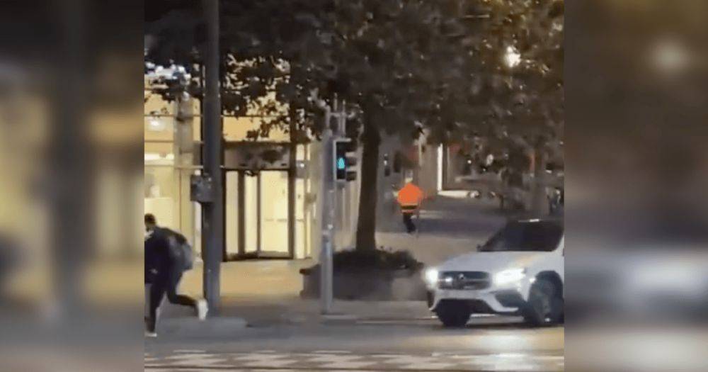 В центре Брюсселя произошло двойное убийство: стрелок записал обращение (видео)