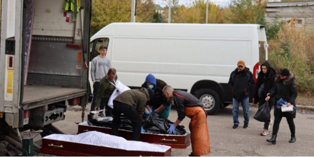 Полиция закончила идентификацию тел погибших в селе Гроза после российского удара
