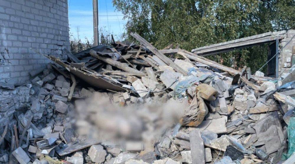 Рф сбросила авиабомбу на жилой дом на Харьковщине, погибла вся семья