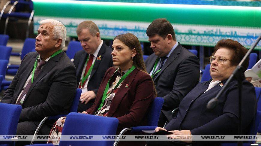 Лагунова рассказала о роли парламентариев в адаптации экономики Беларуси к новых условиям