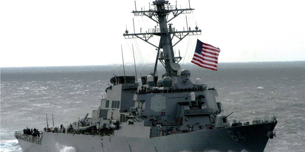 Военный корабль США перехватил ракеты у побережья Йемена — CNN
