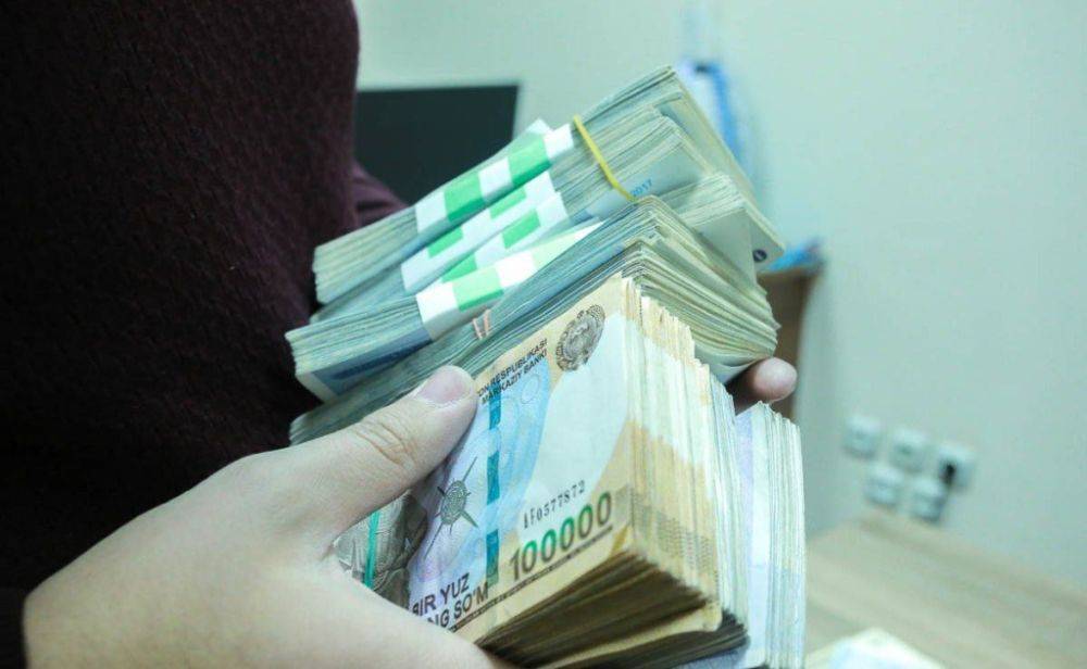 Пользователи поспорили в соцсетях, какой зарплаты достаточно, чтобы нормально жить в Узбекистане