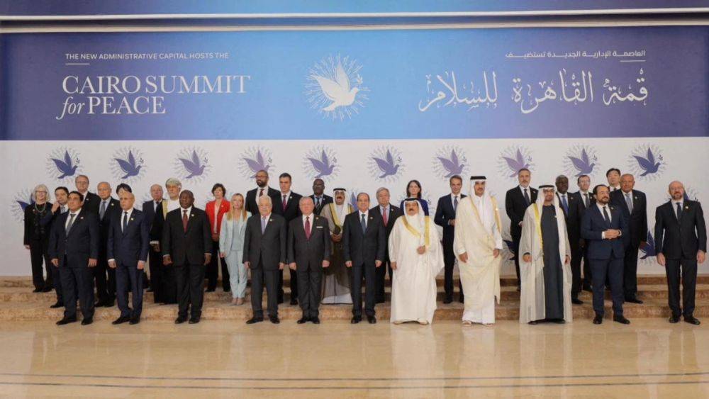В Каире проходит саммит по урегулированию ситуации с Газой