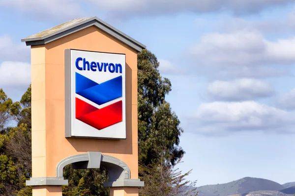 Chevron приобретет конкурирующую Hess за $53 миллиарда
