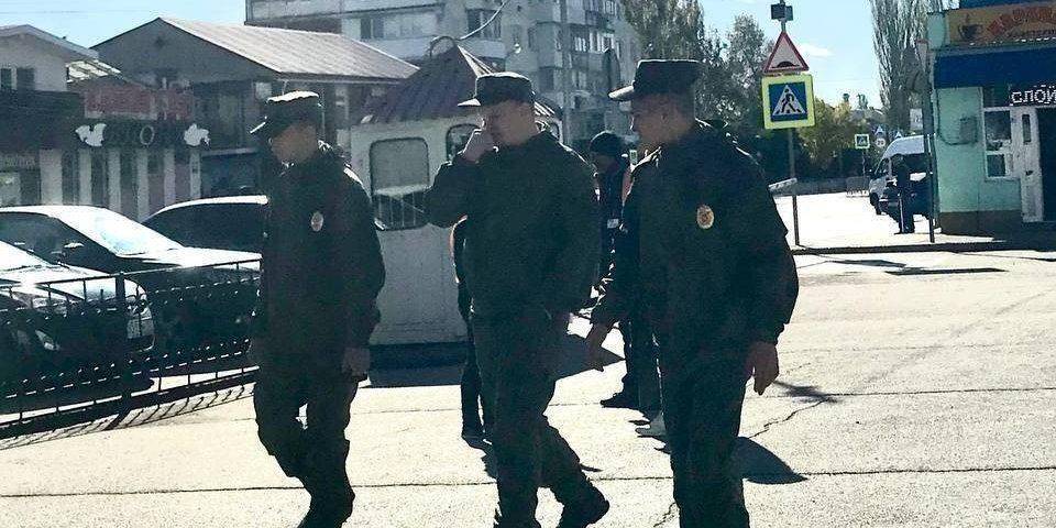В Джанкой приехала спецполиция из-за исчезновения российских военных — партизаны