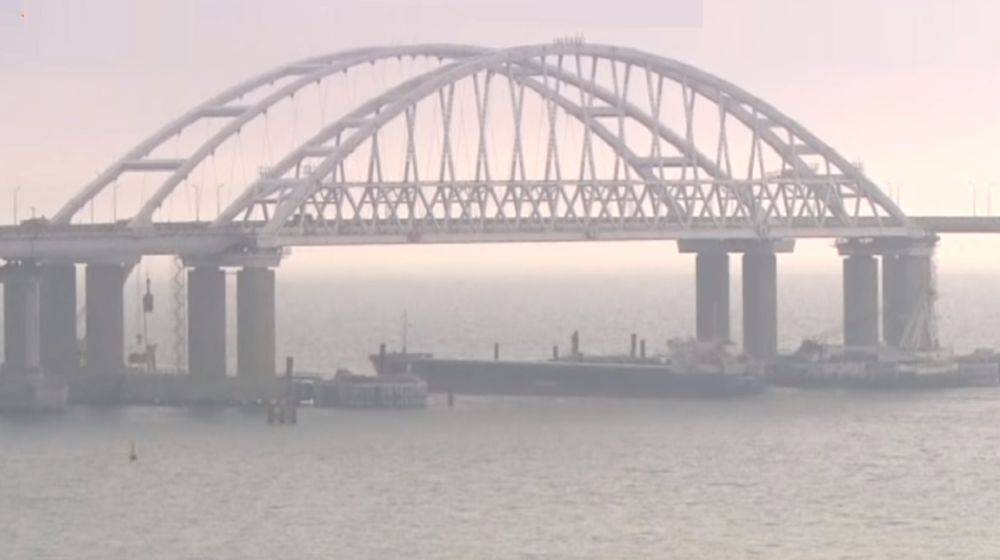 Россиян ждет сюрприз на Крымском мосту, эксперт поделился: "Самый правильный путь..."