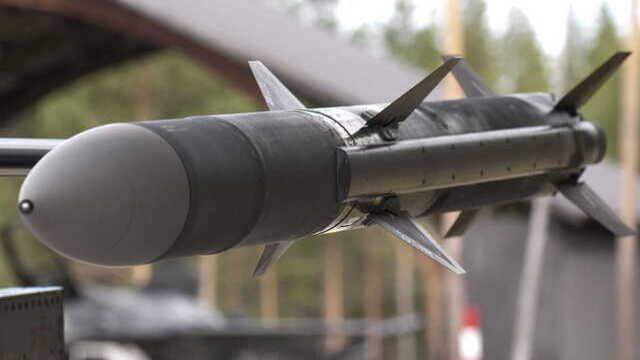 Литва более чем за 94 млн евро закупает 36 американских ракет средней дальности
