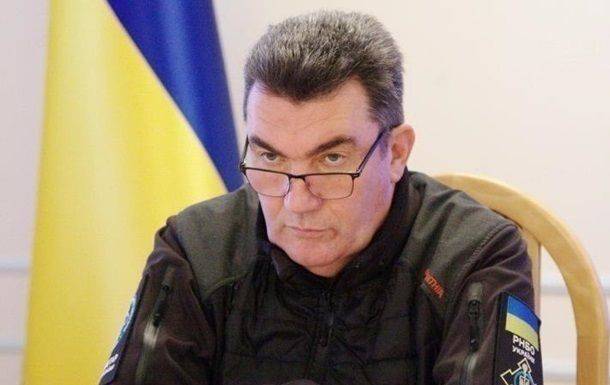 Данилов назвал "немного странным" заявление Столтенберга о войне в Украине