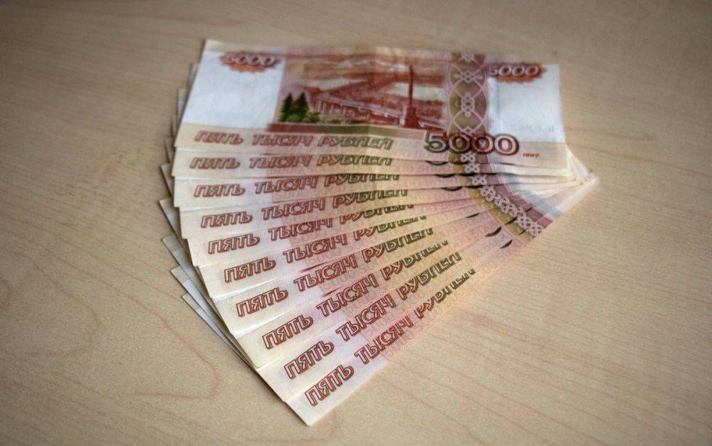 МФО выдали бизнесу почти 44 млрд рублей за шесть месяцев 2023 года