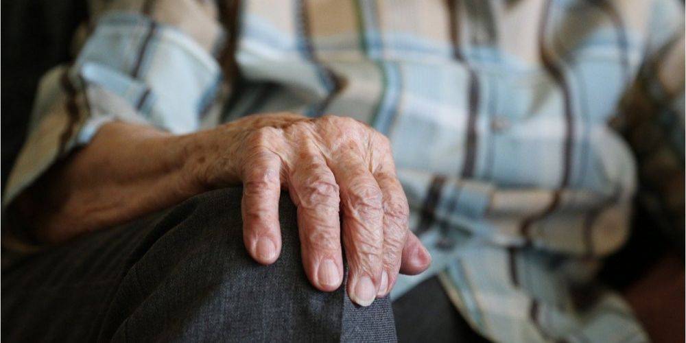 Возраст не помеха. В Днепре 82-летняя пенсионерка выиграла 190 тысяч гривен в лотерею и мечтает посетить Париж