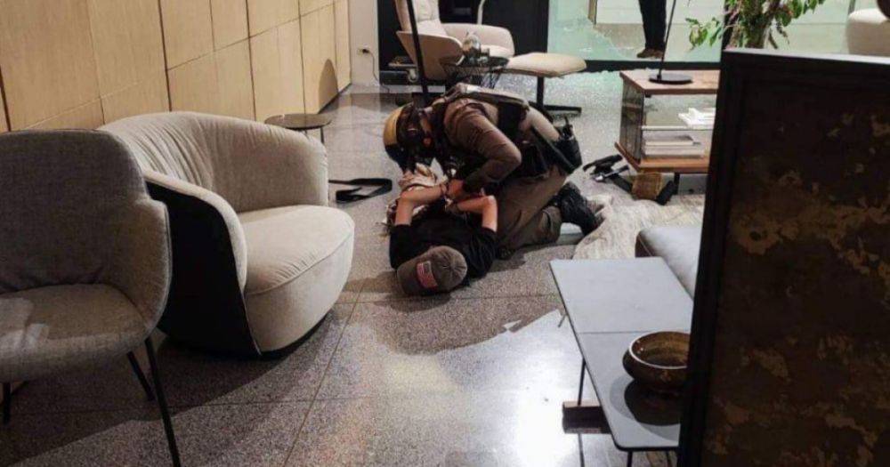В торговом центре Бангкока 14-летний подросток открыл стрельбу: есть погибшие и раненые (ФОТО, ВИДЕО)