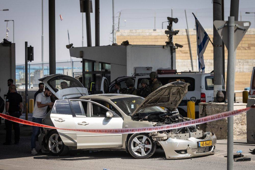 Предъявлено обвинение палестинцу, устроившему теракт на КПП Каландия