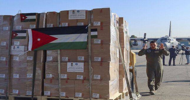 Израиль пообещал блокировать поставки помощи в Газу, если она попадет к ХАМАС