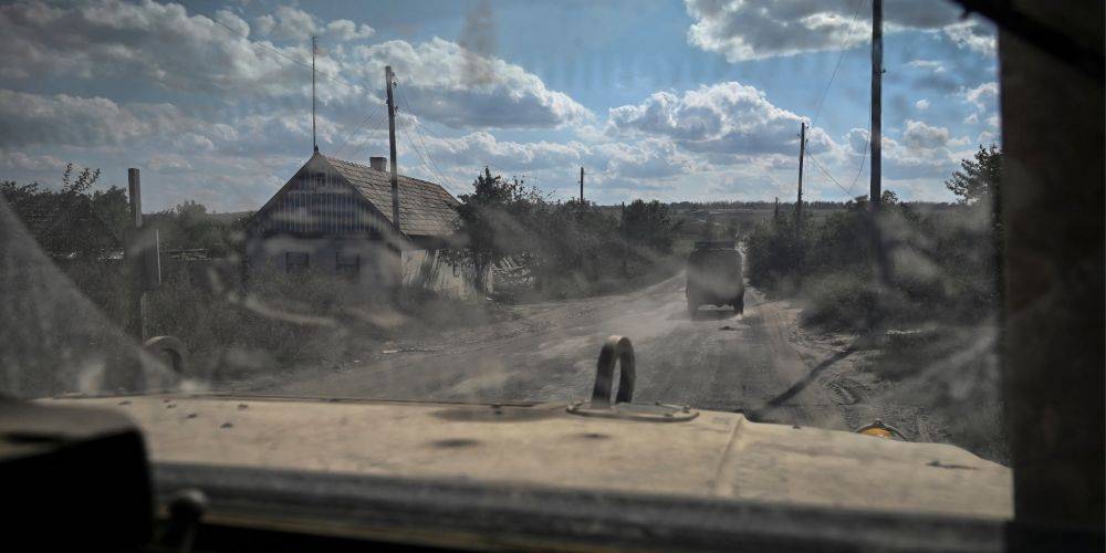 На Бахмутском направлении в районе железной дороги продолжаются тяжелые бои — спикер