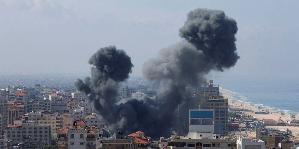 «Терроризм в его самой отвратительной форме». В ЕС и Британии осудили атаку боевиков ХАМАС на Израиль
