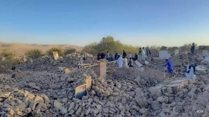 Сильные землетрясения в Афганистане: почти 2,5 тысячи погибших