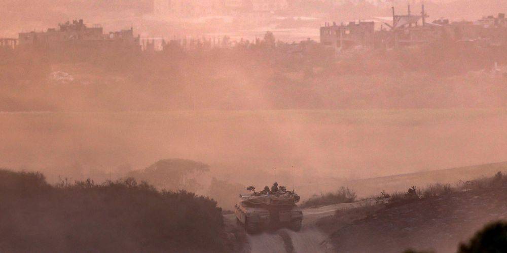 Израиль заявил, что в секторе Газа погибли уже девять его военных