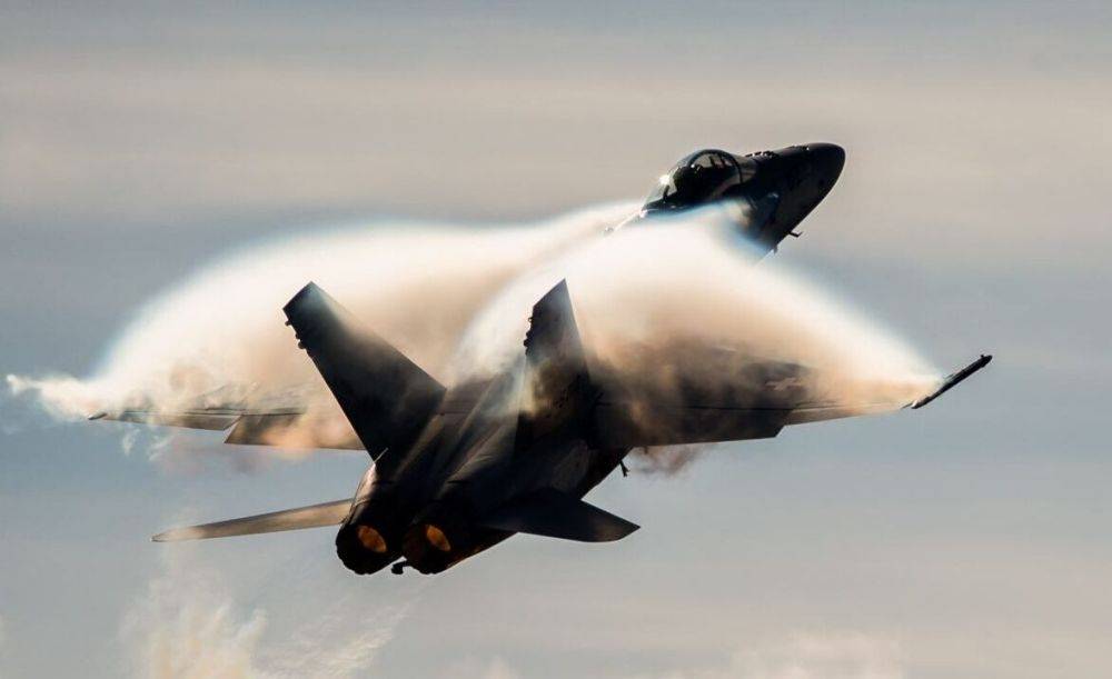 В США назвали сроки обучения украинских пилотов на F-16