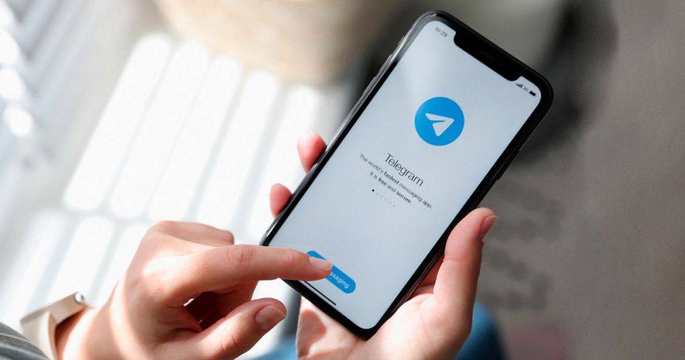 "Анонимные" Telegram-каналы и Зеленский: Подоляк объяснил, почему критика новых украинских медиа безосновательна