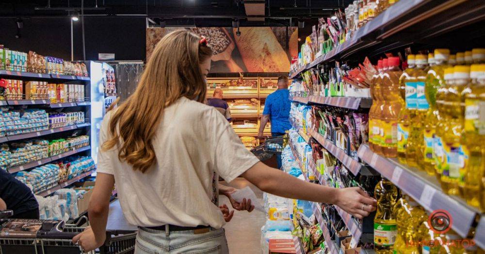 Дорогое молоко и дешевые яйца: как за год изменились цены на продукты в Украине