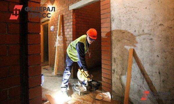 Путин обсудил с главой Минстроя ситуацию в сфере жилищного строительства