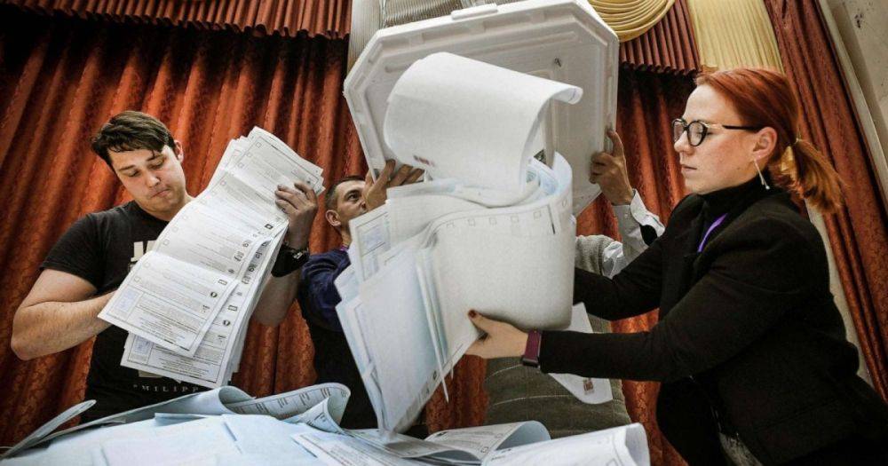 В РФ ограничили работу СМИ: Госдума внесла поправки в закон о выборах президента