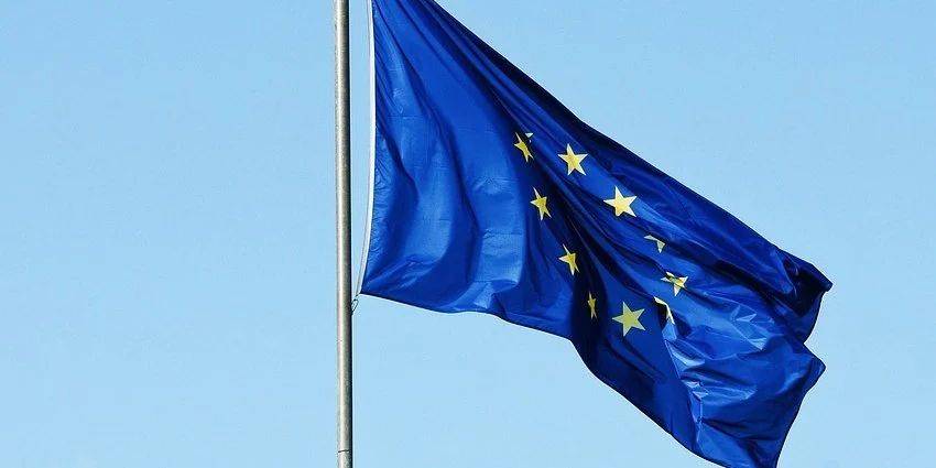 ЕС в рамках 12-го пакета санкций против РФ предлагает запретить экспорт двигателей для дронов