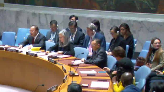Совбез ООН одобрил резолюцию о гуманитарных паузах в Газе