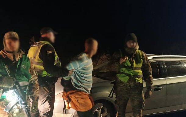На Закарпатье пьяные угрожали пограничникам убийством