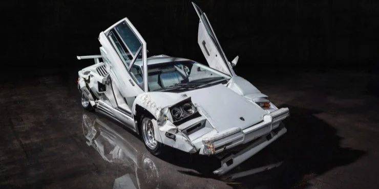 Ди Каприо за рулем. Разбитый Lamborghini Countach из фильма Волк с Уолл-стрит можно будет приобрести на аукционе за $2 млн