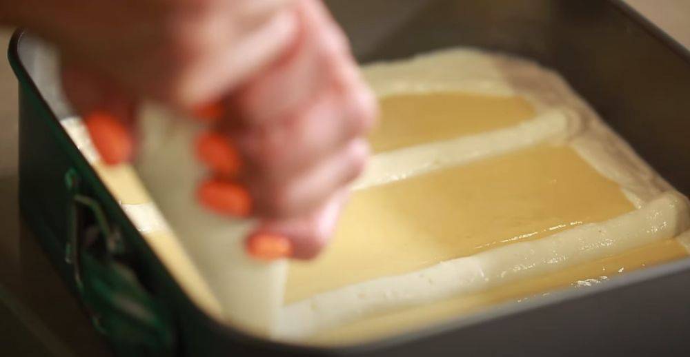 Стакан кефира и готово: как испечь пирог дешево, быстро и вкусно