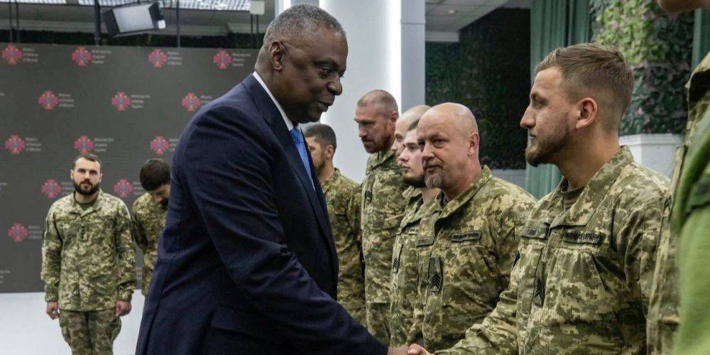 Глава Пентагона Остин перед началом Рамштайна заявил о «четком сигнале Путину»