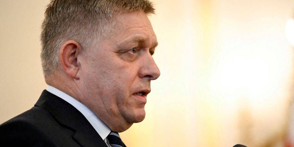 Словацкий премьер Фицо едва не сорвал визит в Чехию и возмутил Павела — СМИ